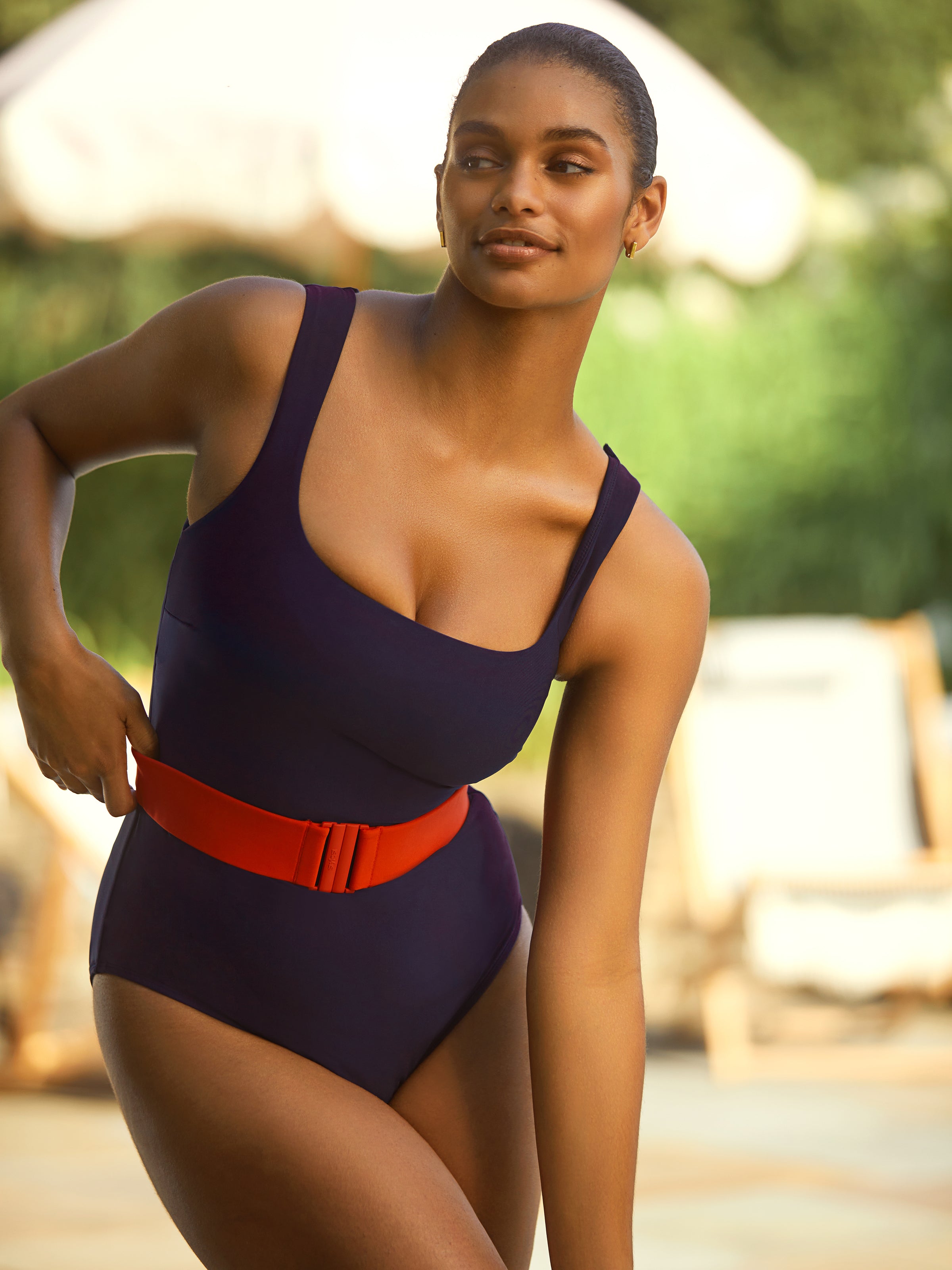 DreamSculpt® Square Neck Tank Long Torso